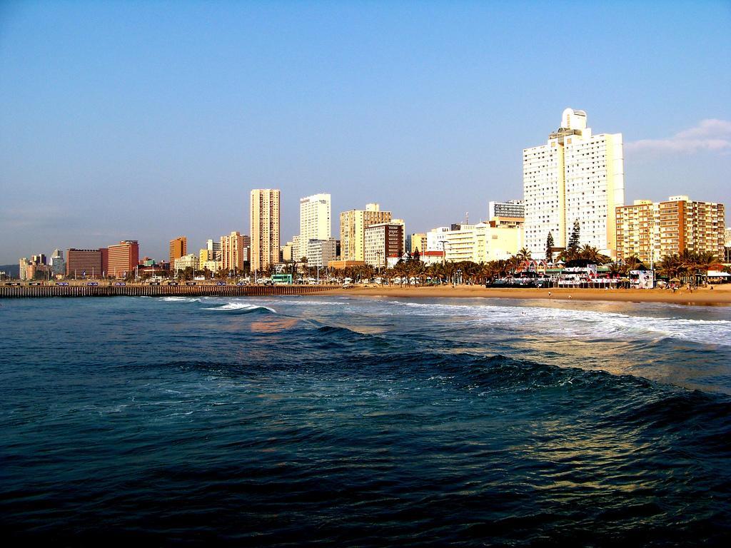 Bayside Hotel 100 Pixley Kaseme Street Durban Exterior foto